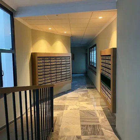 Primera Linea De Playa Apartment Marbella