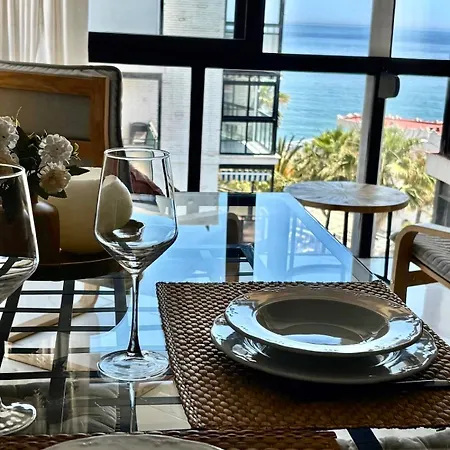Primera Linea De Playa Apartament Marbella